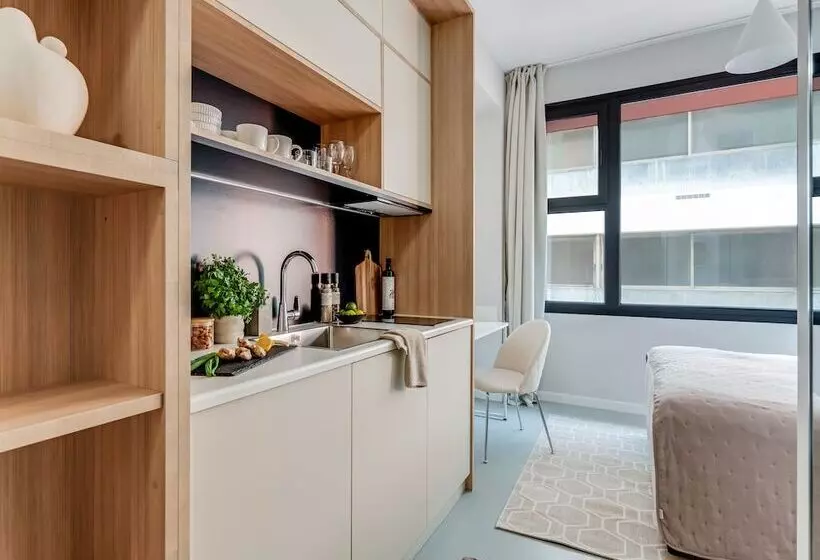 پانسیون Sanders Port   Snug Studio Near Piraeus Port