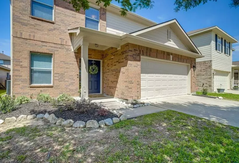 Pet Friendly Tomball Home ~ 8 Mi To Burroughs Park