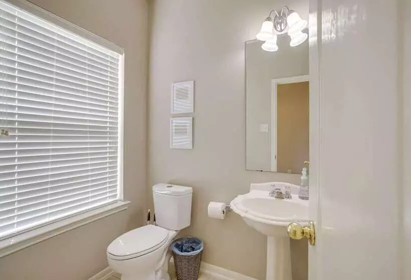 Pet Friendly Tomball Home ~ 8 Mi To Burroughs Park