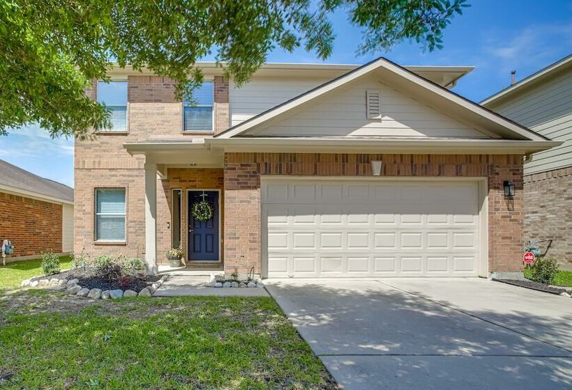 Pet Friendly Tomball Home ~ 8 Mi To Burroughs Park