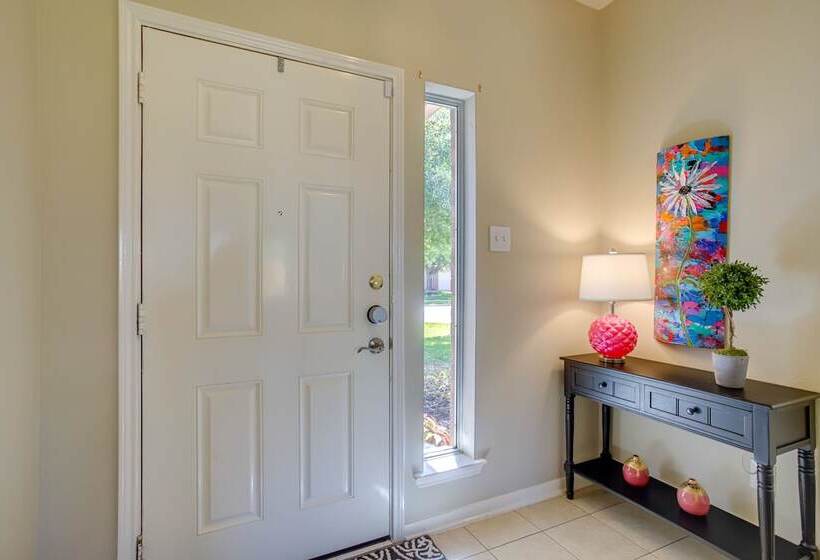 Pet Friendly Tomball Home ~ 8 Mi To Burroughs Park