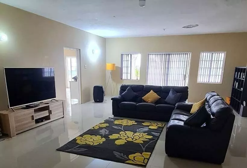 اقامتگاه Tropical Paradise Sea View Villa In Ocho Rios