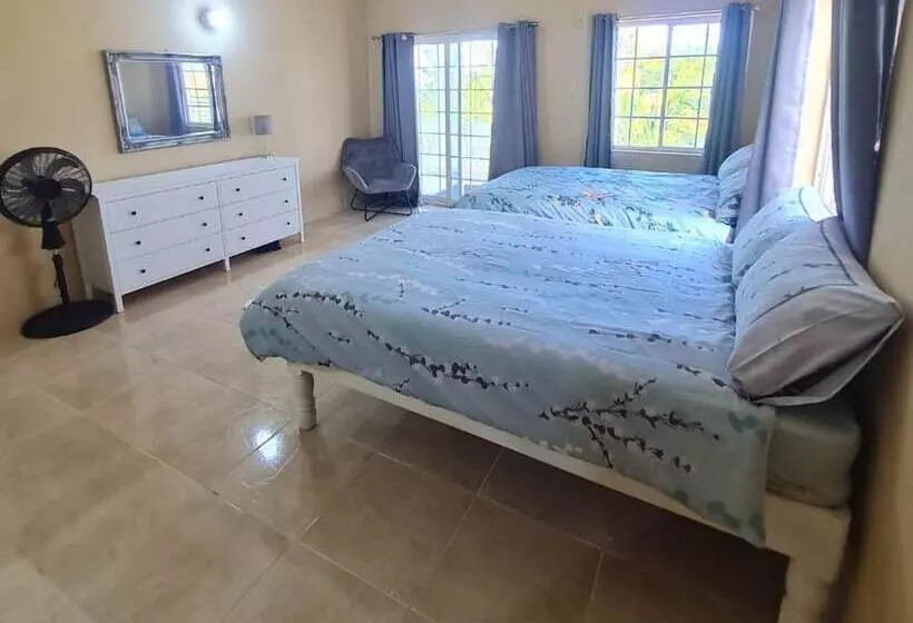 اقامتگاه Tropical Paradise Sea View Villa In Ocho Rios