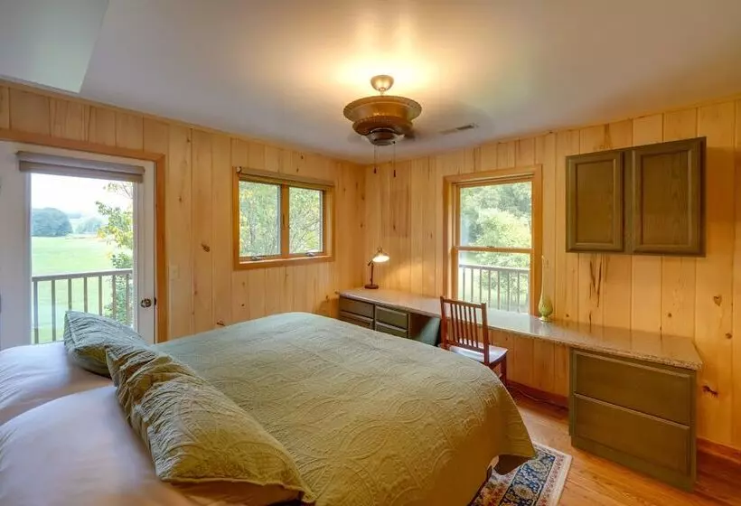 Riverfront West Virginia Cabin W/ Screened In Deck