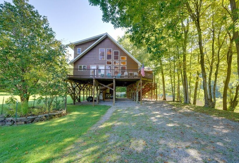 Riverfront West Virginia Cabin W/ Screened In Deck