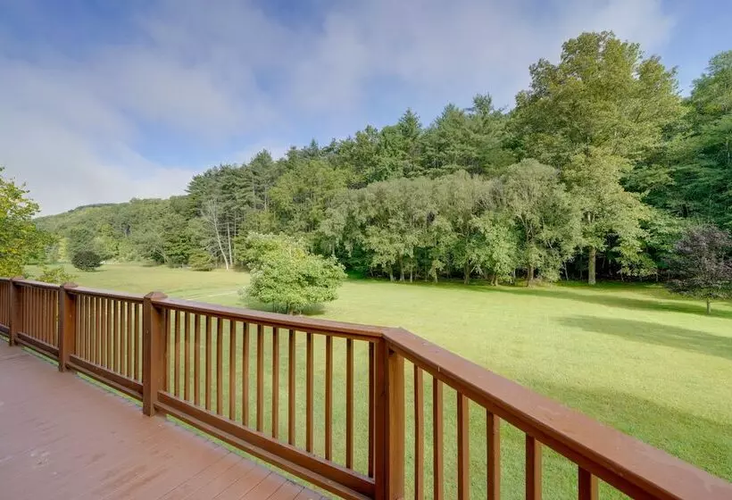 Riverfront West Virginia Cabin W/ Screened In Deck
