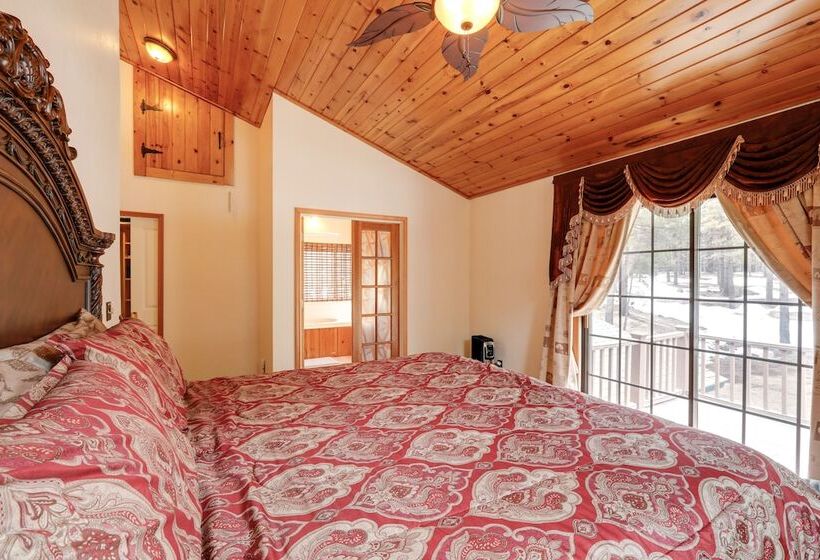 Rural Cabin Bordering Coconino National Forest!