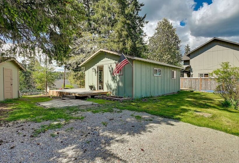 Rustic Allyn Cabin: Private Isl Community W/ Kayak