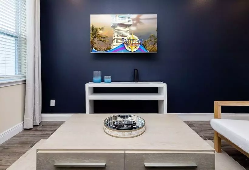 Sandy Bottoms At Margaritaville