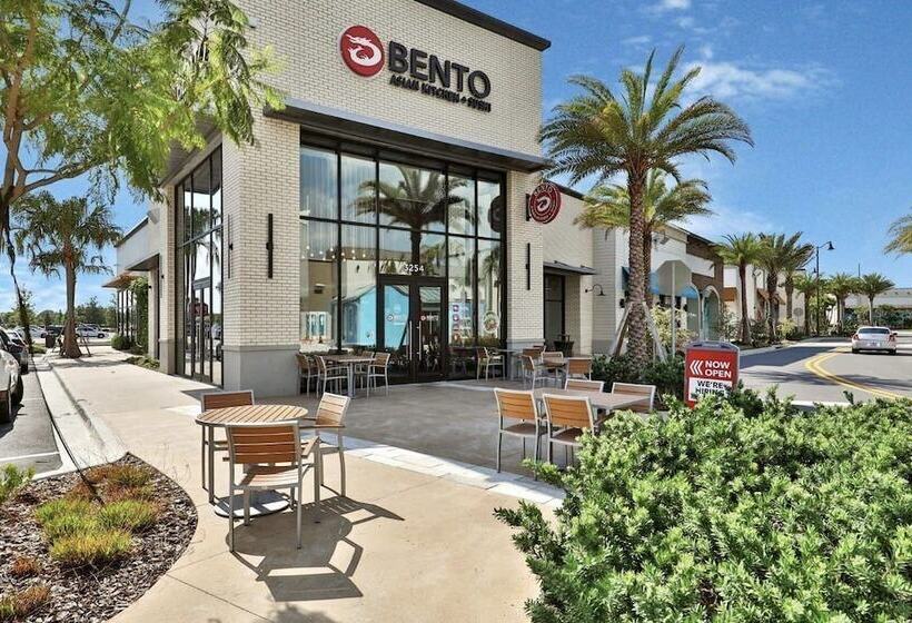 Sandy Bottoms At Margaritaville