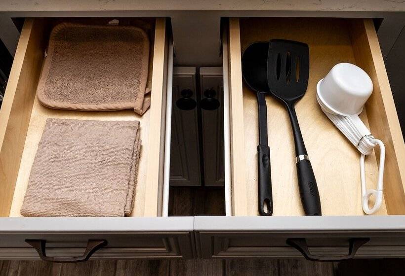 Sandy Bottoms At Margaritaville