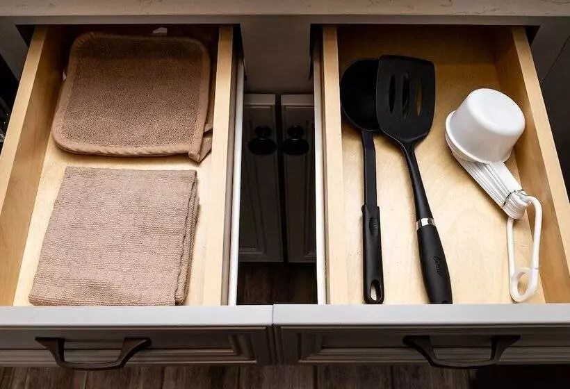 Sandy Bottoms At Margaritaville