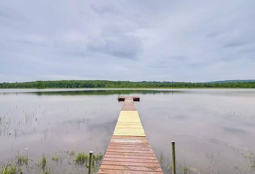 Secluded Harmony Cabin W/ Deck, Dock, Boats!