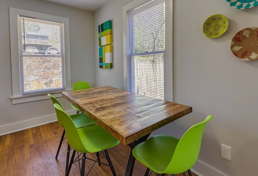 Vibrant Fayetteville Home Walk Downtown!