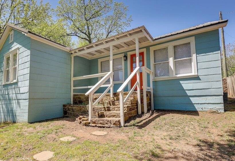 Vibrant Fayetteville Home Walk Downtown!