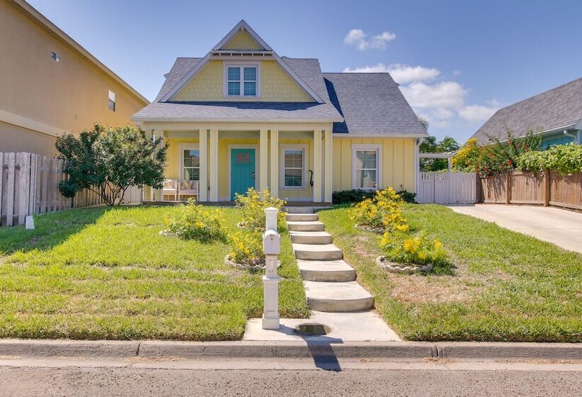 Waterfront Port Isabel Home W/ Private Boat Dock!