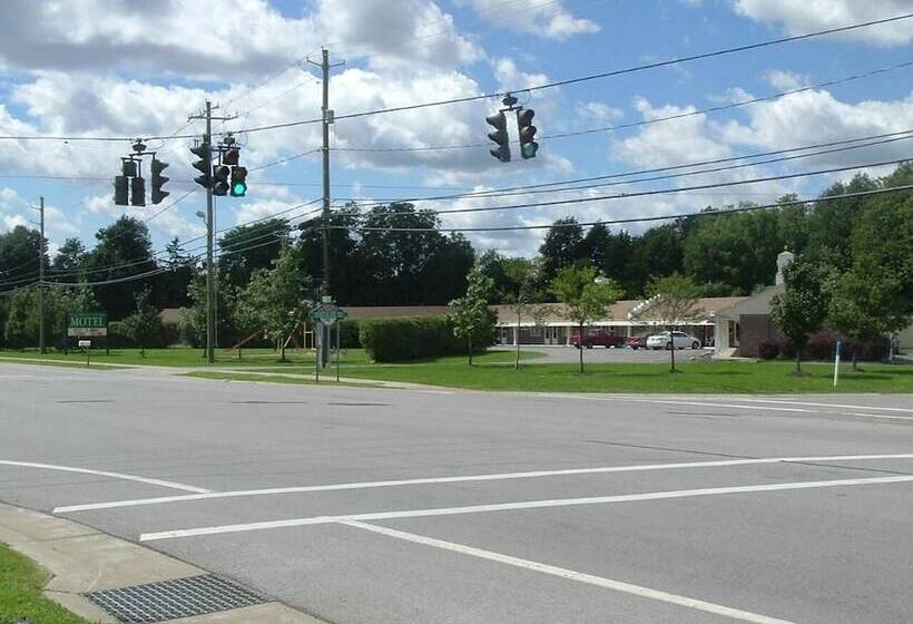 Fels Three Crown Motel