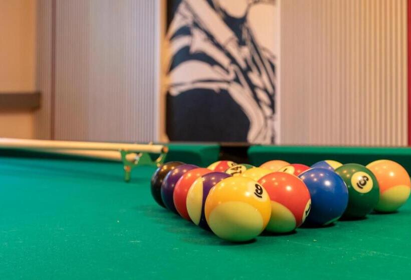 בית מלון כפרי Allegro Einsiedeln