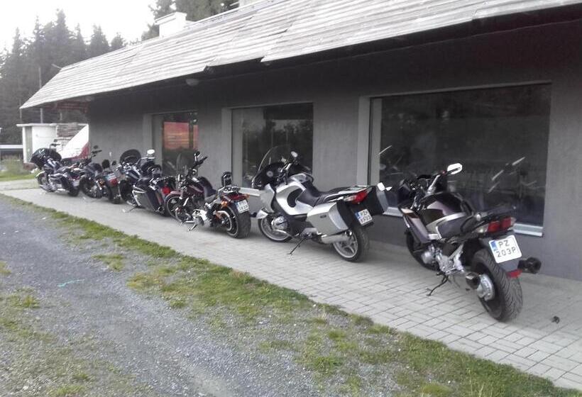 酒店 Alpenrose Gerlitzen