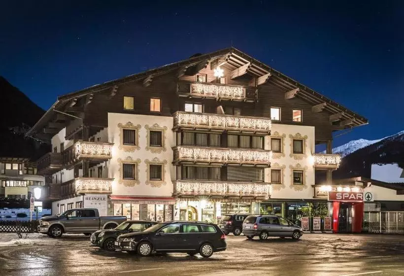 ホテル Appartements Heinzle