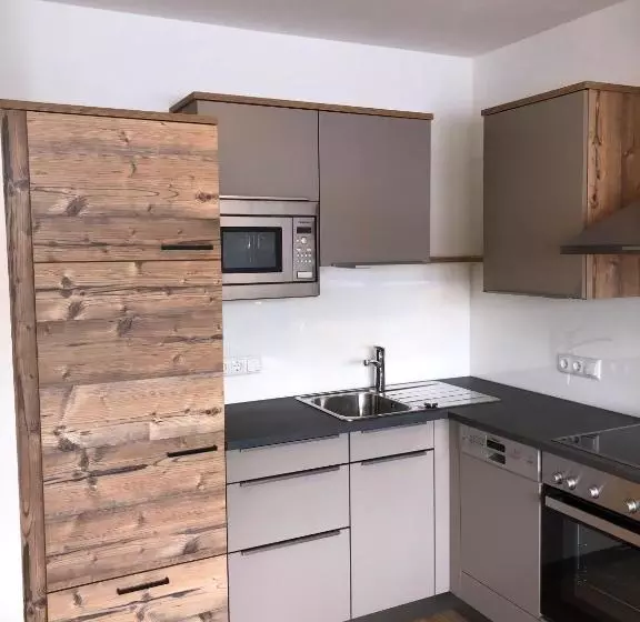 ホテル Appartements Heinzle
