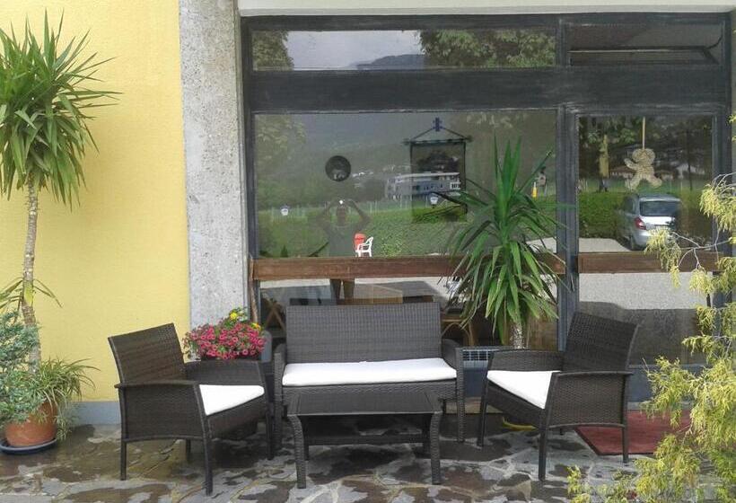 בית מלון כפרי Gästehaus Bärwald