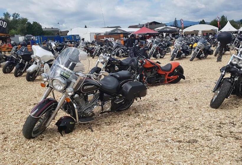 בית מלון כפרי Gästehaus Bärwald