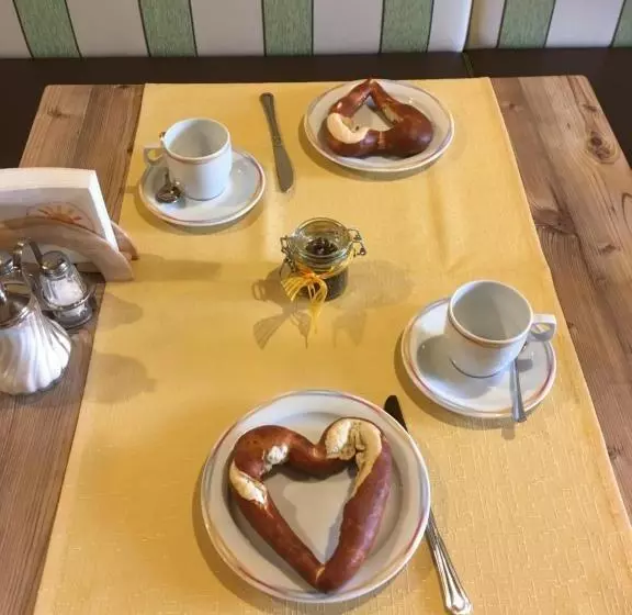 ホテル Gästehaus Glätzle