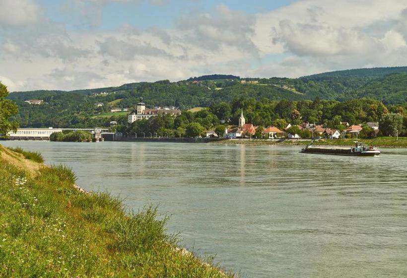 호텔 Gästehaus Weinbergblick