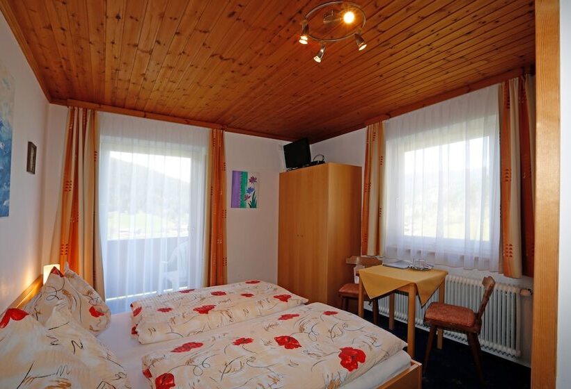 בית מלון כפרי Gästehaus Zum Tauern