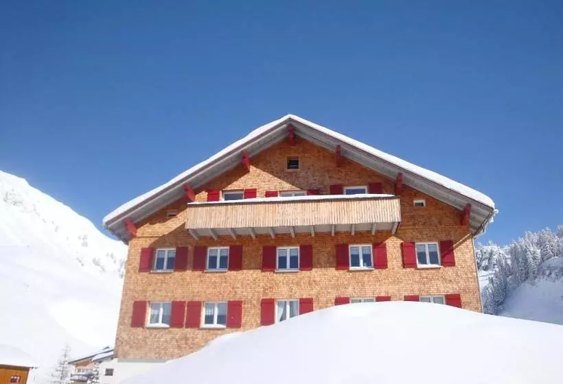 هتل Haus Schwarzmann