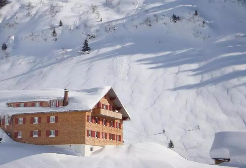 هتل Haus Schwarzmann