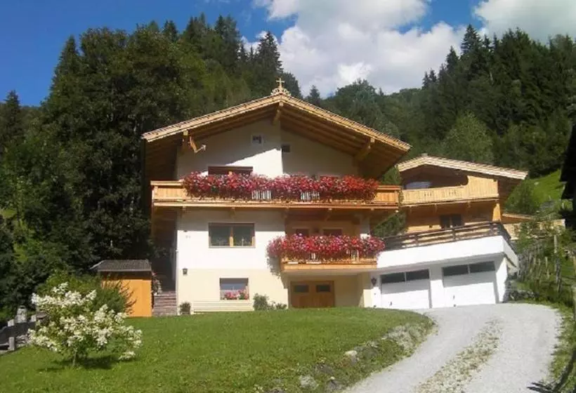 Hotelli Haus Waldblick