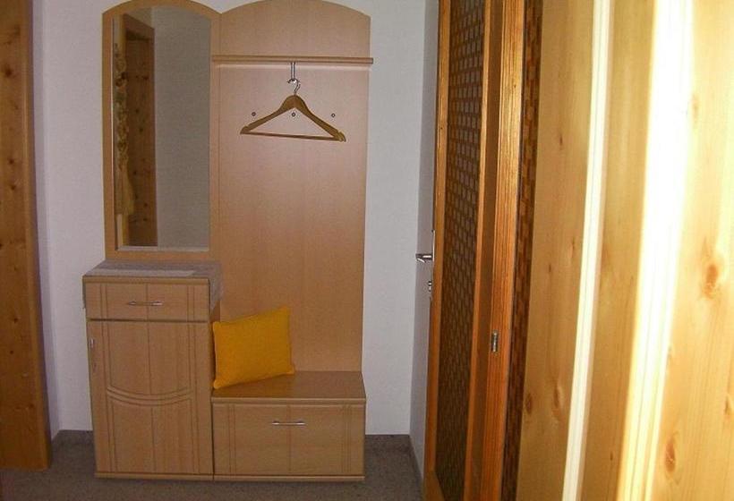 בית מלון כפרי Haus Waldblick