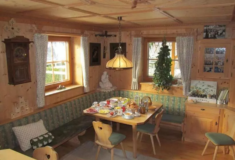 ホテル Klampererhof