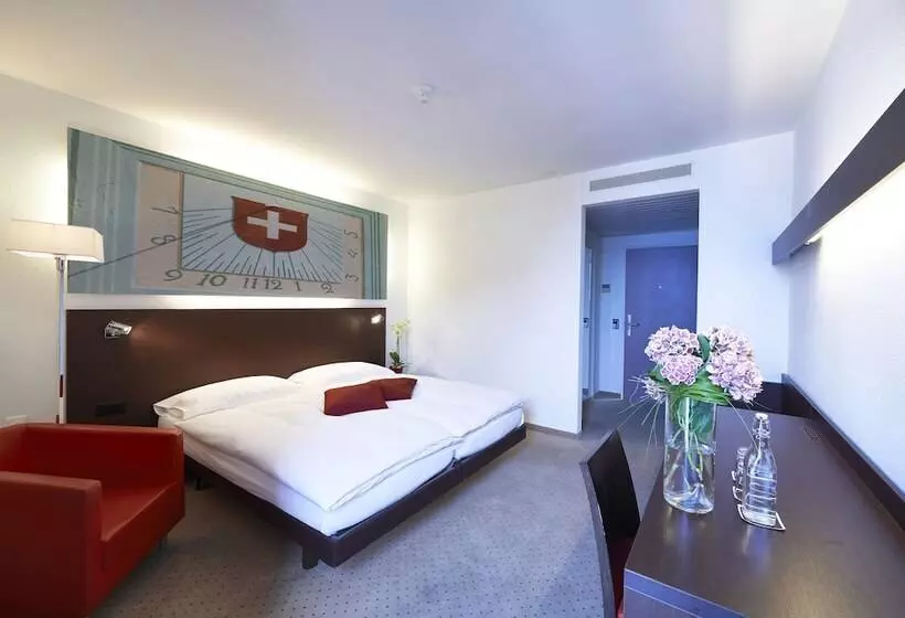هتل La Meridiana, Lake & Spa