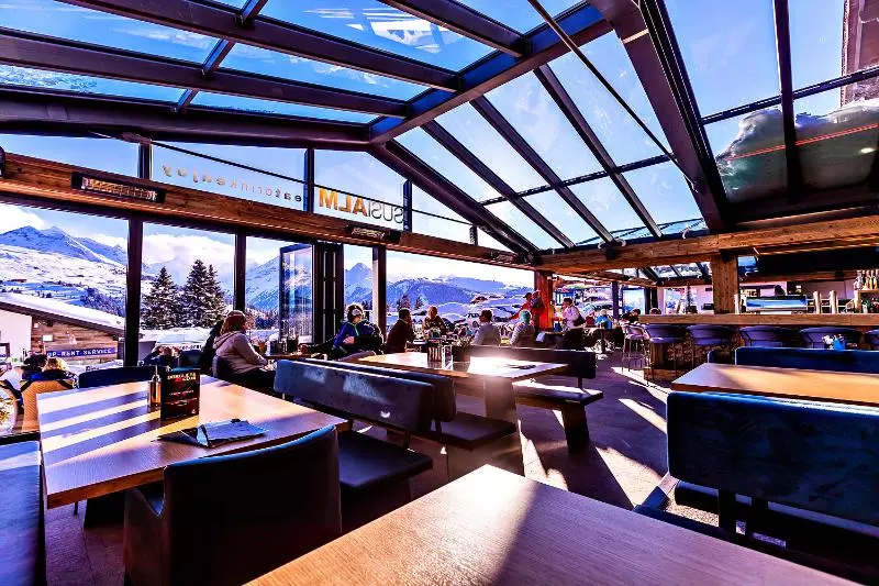 ホテル My Alpenwelt Resort
