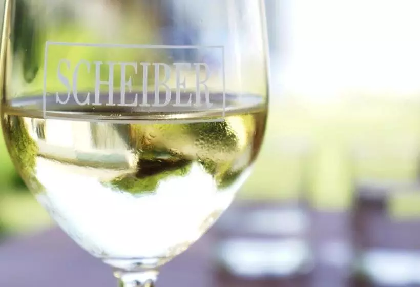 ホテル Scheiber Wein & Gästehaus