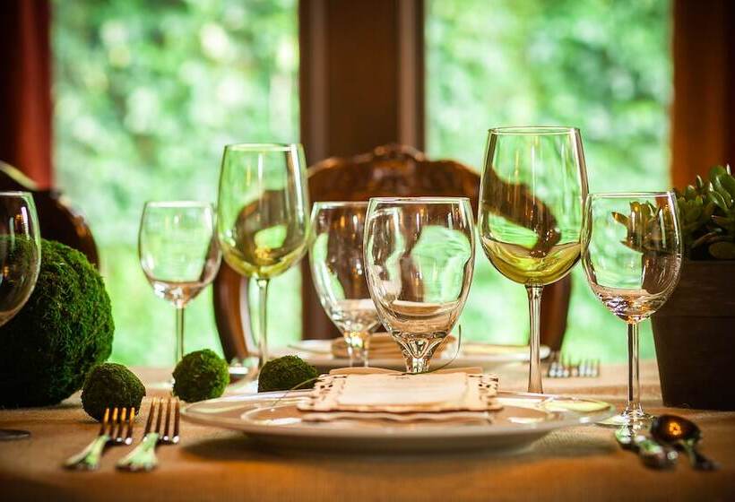 בית מלון כפרי The Wheeler Mansion