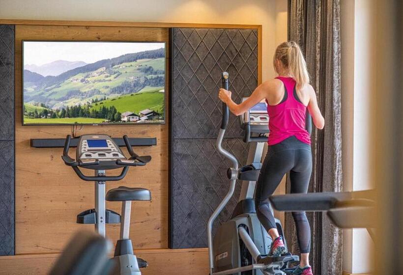 Отель Wöscherhof   4 Sterne Superior