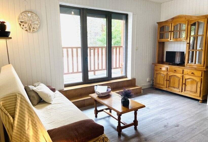 Apartamentos Valle de Inclés Mikka 3000