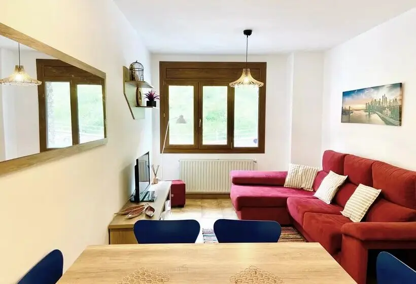 Apartamentos Valle de Inclés Mikka