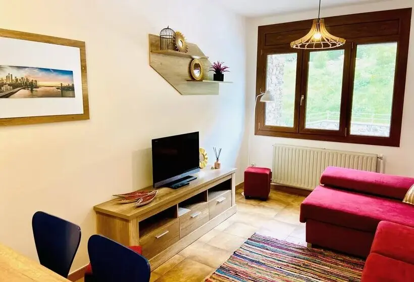 Apartamentos Valle de Inclés Mikka