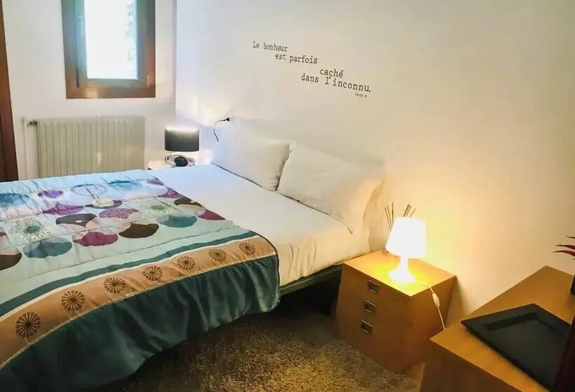 Apartamentos Valle de Inclés Mikka