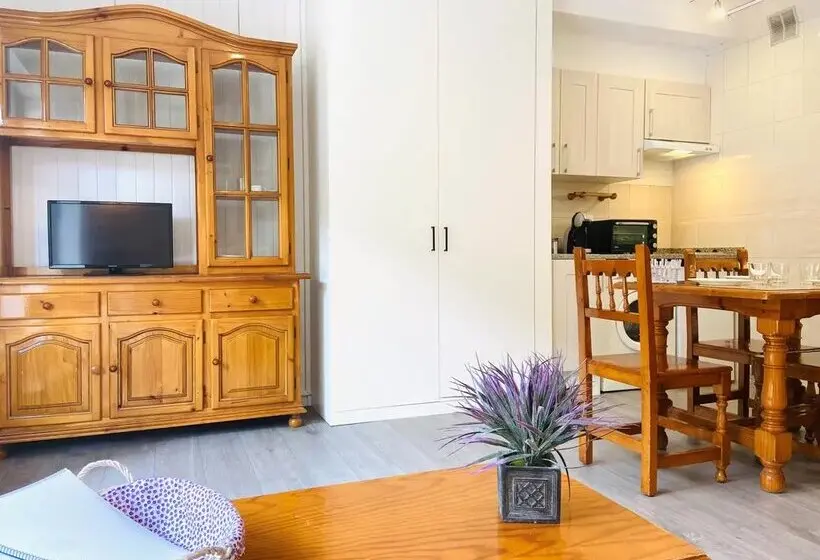 Apartamentos Valle de Inclés Mikka