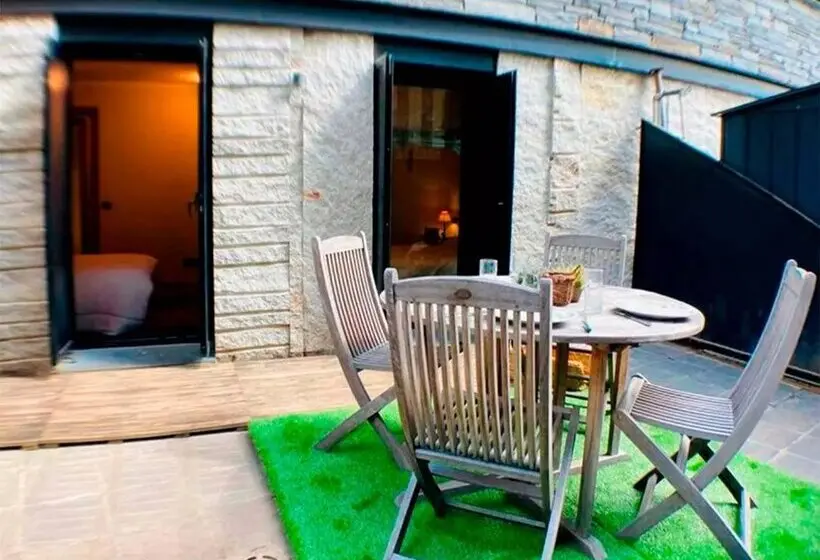 Apartamentos Valle de Inclés Mikka