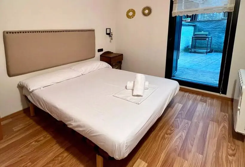 Apartamentos Valle de Inclés Mikka