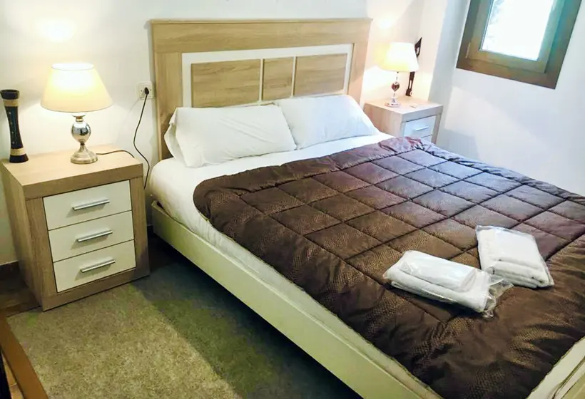 Apartamentos Valle de Inclés Mikka