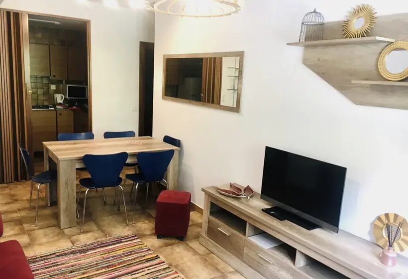 Apartamentos Valle de Inclés Mikka