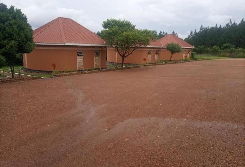 C And G Resort Hotel Hoima